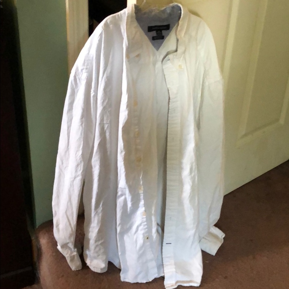 Tommy Hilfiger white traditional button down. Xxl